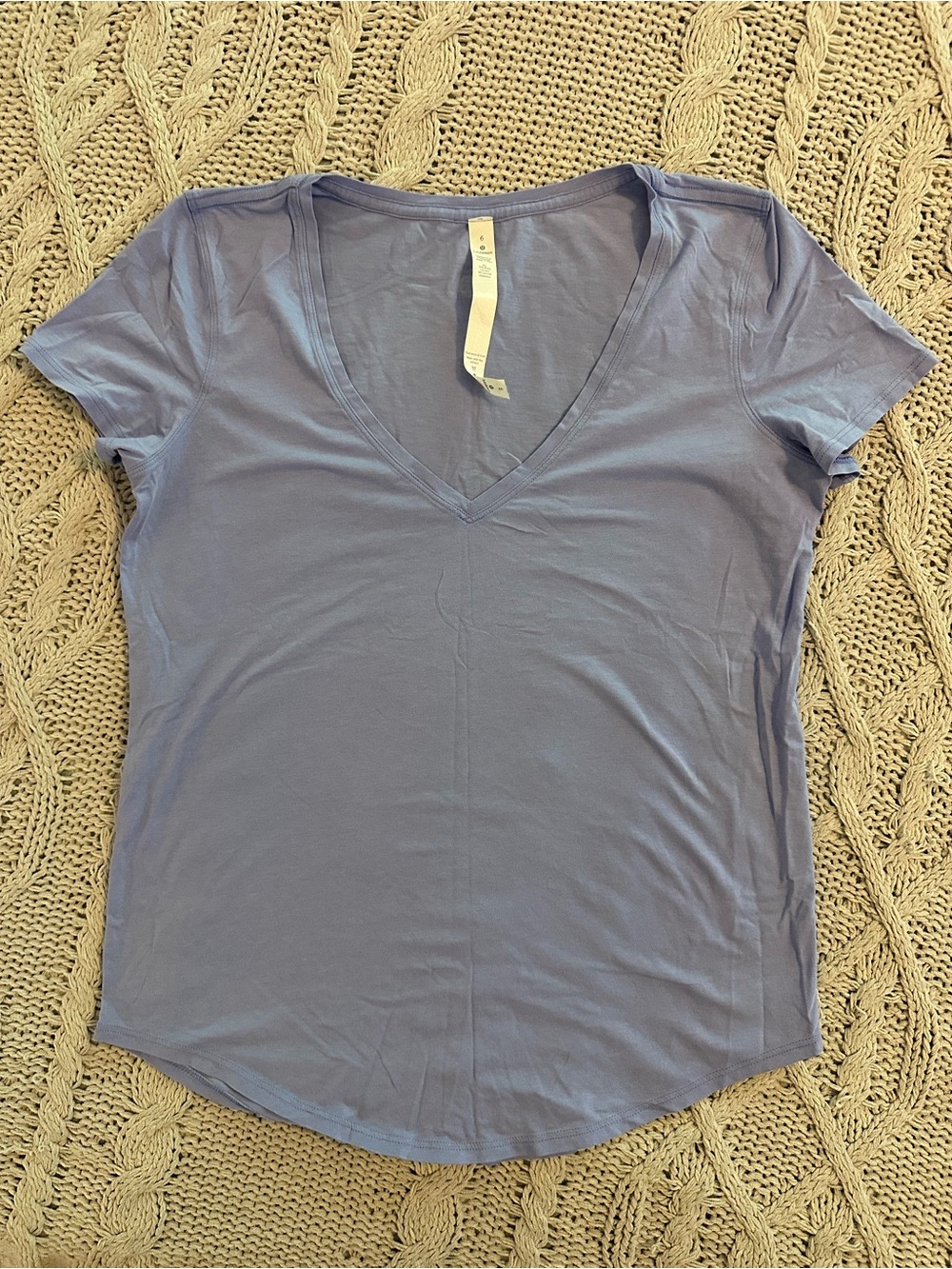 Lululemon Lavender-Blue V-Neck Short Sleeve Tee